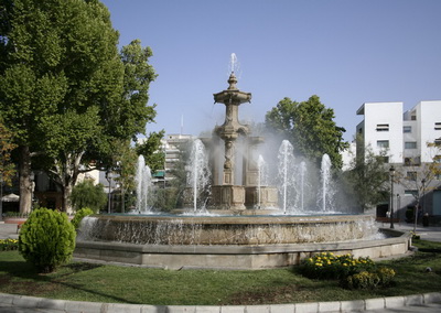 Granada_battles-fountain.jpg