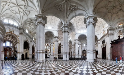 Granada_cathedral_spain_interior.jpg