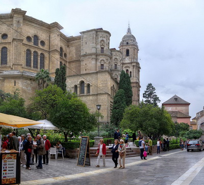 Malaga_cathedral.jpg