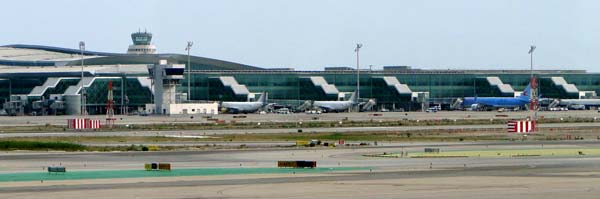 airport barcelona