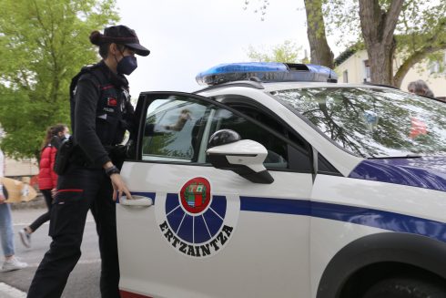 Police And Car Ertzaintza